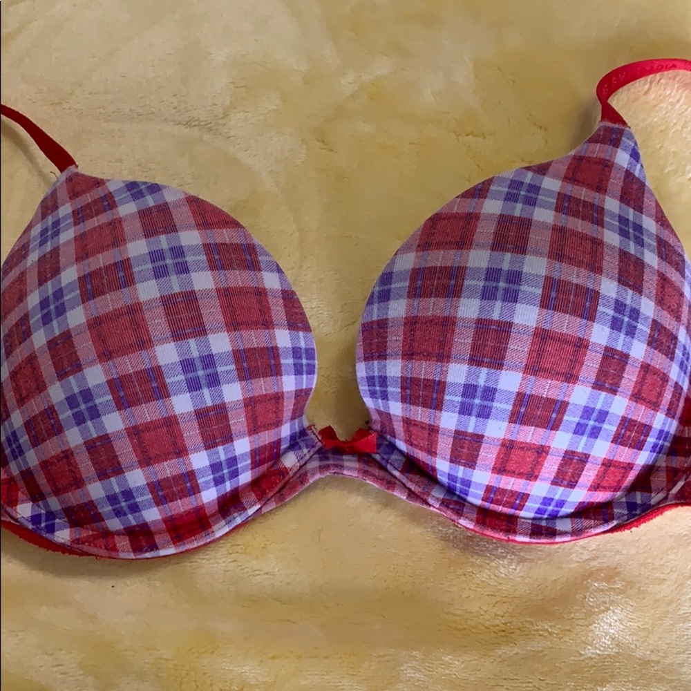 Victoria’s Secret Push Up Bra 34C